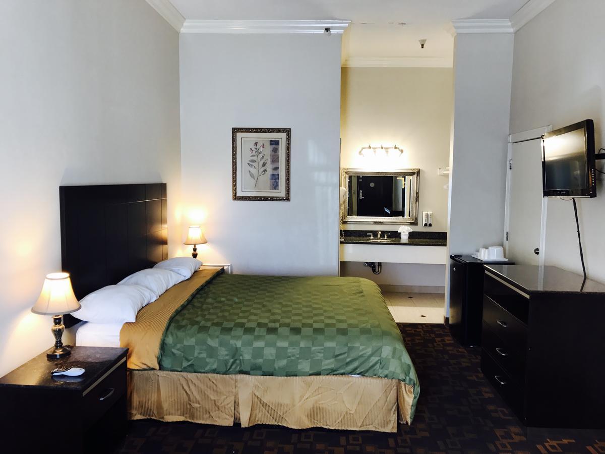 Castaic Inn Six Flags Valencia Экстерьер фото