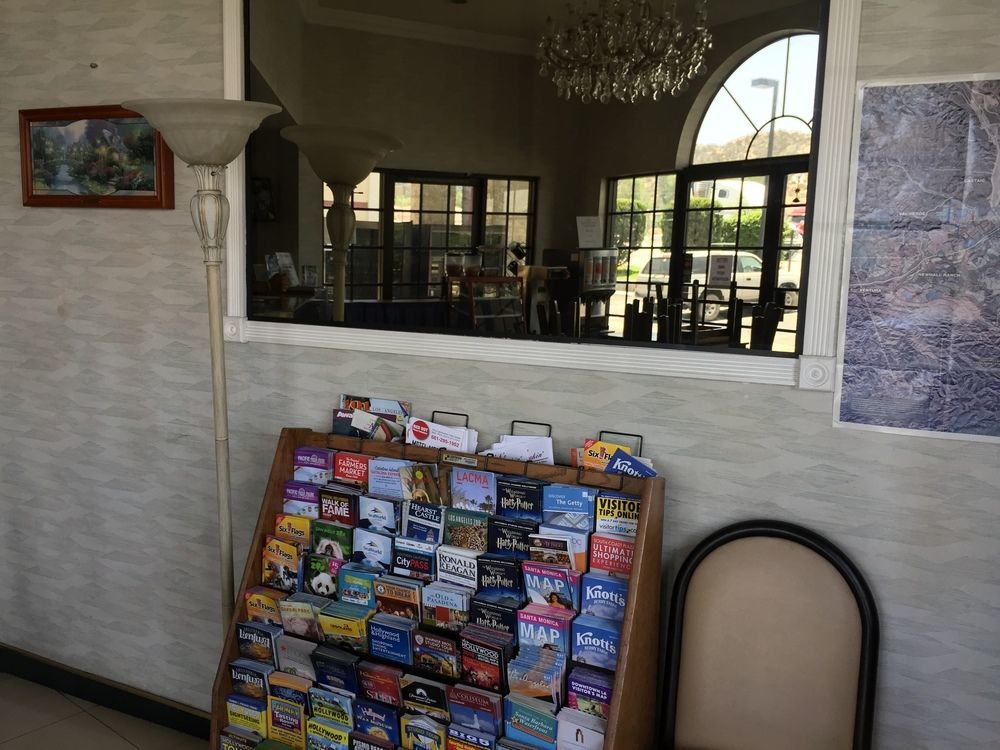 Castaic Inn Six Flags Valencia Экстерьер фото