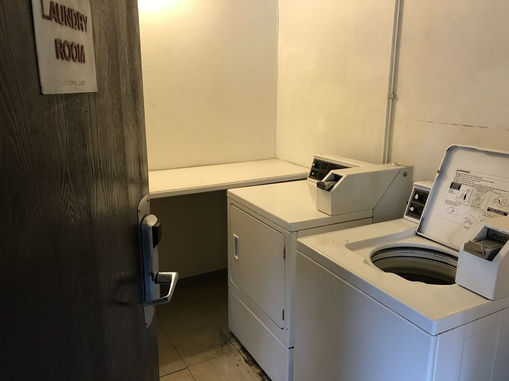 Castaic Inn Six Flags Valencia Экстерьер фото